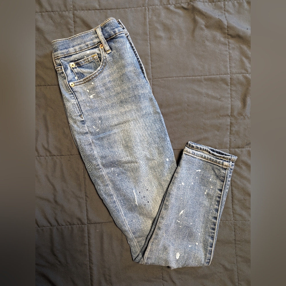 GAP True Skinny Jeans with Destruction